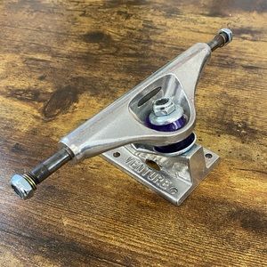 Pair of Venture Trucks